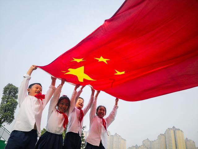 精灵嘉年华